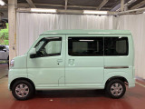 【スマートアシスト搭載車】 衝突回避支援ブレーキ機能(対車両・歩行者)、衝突警報機能(対車両・対歩行者)、誤発信抑制制御機能などのさまざまな機能で安全な運転をサポートします