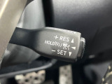 【レーダークルーズコントロール】高速道路での長距離走行が楽に!!自動で速度を保つクルーズコントロールが、衝突軽減システムと連携し、前方の車両を感知して車間を保つように速度調節してくれます!!