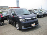 ヴォクシー 2.0 ZS 4WD 