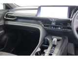 クラウンクロスオーバー 2.5 G E-Four 4WD 