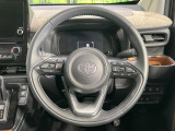 【純正革巻きステアリング】上質な革を使用することで、手にしっかり馴染みとても運転しやすいハンドルです♪