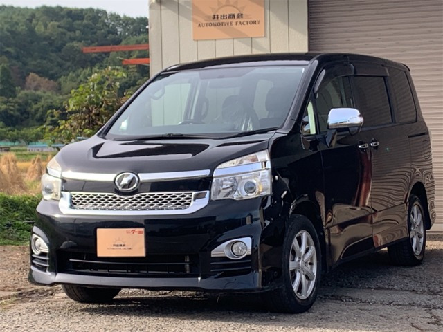 ヴォクシー 2.0 ZS 煌Z 4WD 両側パワスラ ナビバックカメラ
