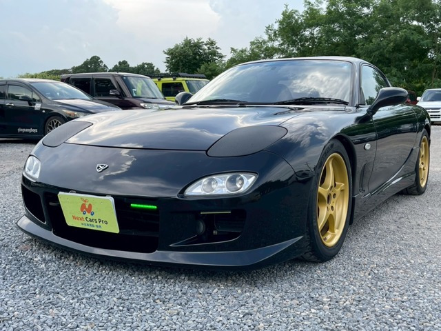 RX-7 タイプRB バサースト SSR17インチAW テイン車高調 モモステ