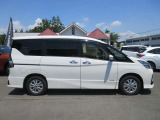 セレナ 2.0 ハイウェイスター V 4WD 