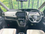 セレナ 1.2 e-POWER ハイウェイスター V 