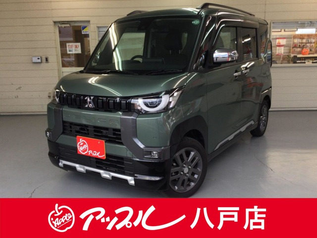 デリカミニ T プレミアム 4WD 