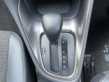 【 シフト 】スムーズなシフトチェンジで快適にお車を操縦していただけます!//