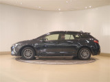 カローラツーリング 1.8 ハイブリッド G-X E-Four 4WD 