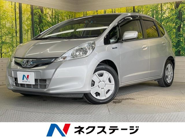 フィットハイブリッド 1.3 スマートセレクション 