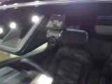 ドライブレコーダーが装備されています。録画した映像はこの車両に付属のカーナビでも再生が可能です。
