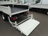 ディーゼル、4WD、マニュアル、ABS、セミロング、パワーゲート600Kg、2t、荷台内寸約:L255×W176×H36