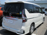 セレナ 2.0 ハイウェイスター V 4WD 