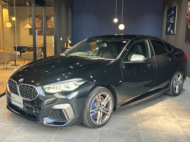 2シリーズクーペ M235i M235i xドライブ 4WD