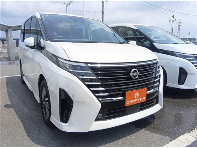 セレナ 1.4 e-POWER ハイウェイスター V プロパイ12.3型ナビ360°カメラ両側電動LED