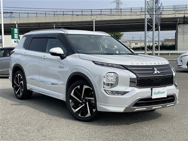 アウトランダーPHEV 2.4 G 4WD 4WD ワンオーナー