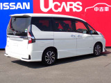 セレナ 2.0 ハイウェイスター V 