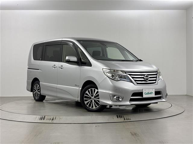 セレナ 2.0 ハイウェイスター S-HYBRID 修復歴無し