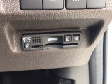 【ETC車載器】もはや必須アイテムのETCを搭載!高速道路のご利用時にとても便利!わずらわしい料金所での現金支払いが不要となりスムーズに通過できます♪