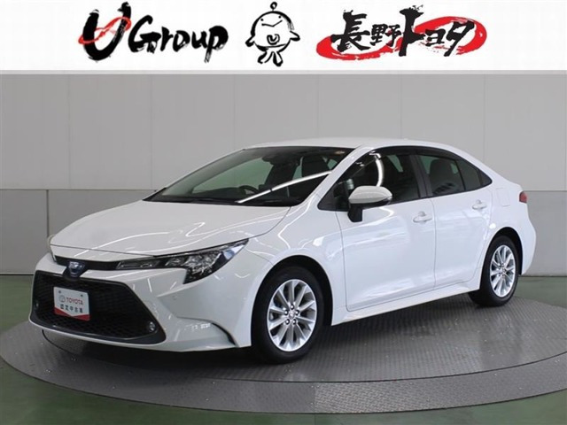 カローラ 1.8 ハイブリッド S E-Four 4WD 