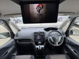 セレナ 2.0 ハイウェイスター Vセレクション+Safety S-HYBRID 