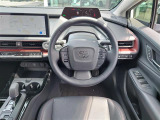 気になる車はすぐにお問い合わせください!画面右側の0066から始まる無料ダイヤルからお問い合わせ下さい!専門スタッフがお車のご質問にお答えいたします!
