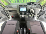セレナ 2.0 ハイウェイスター S-HYBRID 