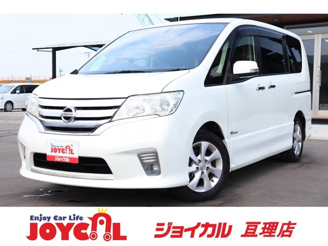 セレナ 2.0 ハイウェイスター S-HYBRID 走行距離無制限 一年保証 車検整備付き