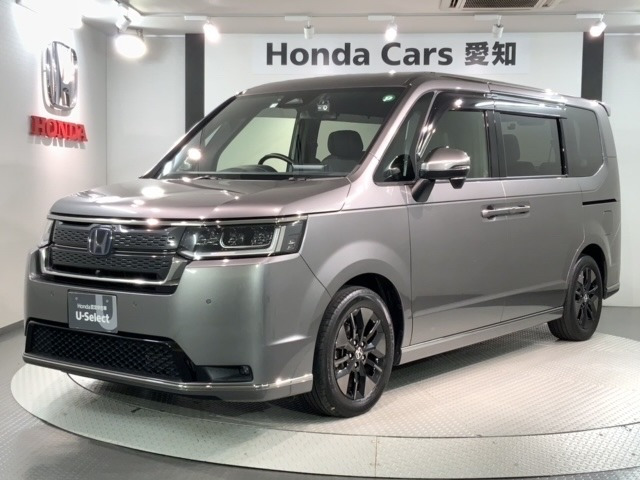 ステップワゴン  2.0 e:HEV スパーダ