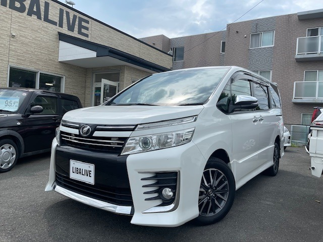 ヴォクシー 2.0 ZS 煌 4WD 