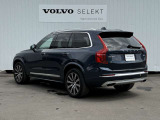 ◆バック/万が一を考え、安全性を重視する方に選ばれているVOLVO車。ドアを開閉するとその重み・厚みに驚くはず