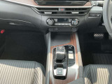 ノートオーラ 1.2 G FOUR レザーエディション 4WD 