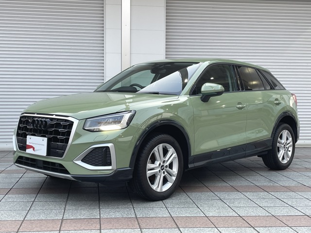 Q2 35 TFSI アドバンスド 
