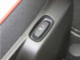 禁煙車ですので焦げや臭いなどはございません。気持良くお乗り頂けます。