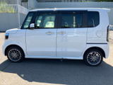 N-BOXカスタム ターボ 4WD 