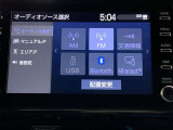 ディスプレイオーディオ搭載。FM,AM、メディアプレイヤーの接続、Bluetoothオーディオなどが楽しめます。