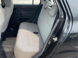【内装の除菌消臭】車内の細菌やカビを除去しニオイの元となる菌の抑制をします。様々な物質に直接反応して酸化、分解します。人気オプションの一つです。