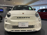 アバルト500eカブリオレ ツーリズモ 