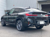 BMW Premium Selection保証では、ご購入後2年間に渡り走行距離無制限で、エンジン・ブレーキ・ミッション等のメイン部分に関しまして、万が一修理・整備が必要になりました際に部品・工賃無料にて対応いたします。