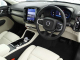 XC40 ウルトラ B4 AWD 4WD 
