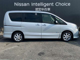 セレナ 2.0 ハイウェイスター S-HYBRID 