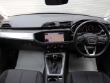 Q3 35 TFSI アドバンスド 