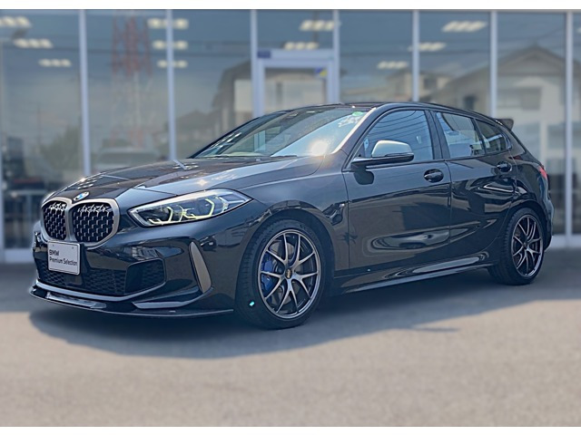 1シリーズ M135i xドライブ 4WD 