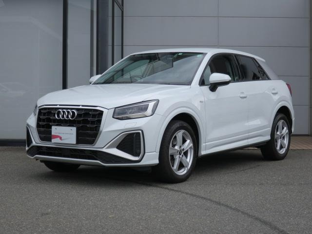 Q2 35 TFSI Sライン 