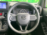 【ステアリングスイッチ】運転中、前方から目線をそらすことなく、オーディオ等の操作が可能な便利機能!安心&快適なドライブを演出してくれます♪