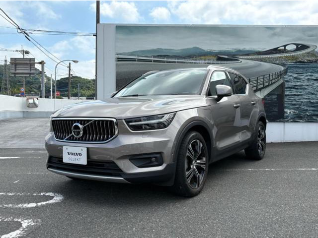 XC40 リチャージ プラグイン ハイブリッド T5 インスクリプション 