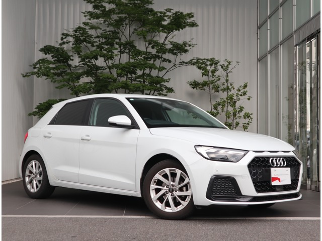 A1スポーツバック 25 TFSI アドバンスド 