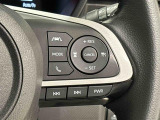 パワーとエコの2つの走行モードの切り替えが可能なステアリングスイッチに加え、高速道路を快適に走行できる全車速追従機能付ACC(アダプティブクル-ズコントロ-ル)スイッチが付いています(^^♪