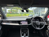 フラットでスタイリッシュなデザイン