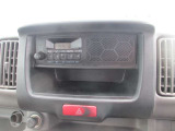 4WD/オートマ/AM・FMラジオ/両側スライドドア/ドアバイザー