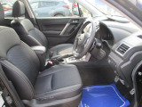 SUBARU認定中古車では、気持ちよくお乗りいただくために全車に“まごころクリーニング”を実施しています。